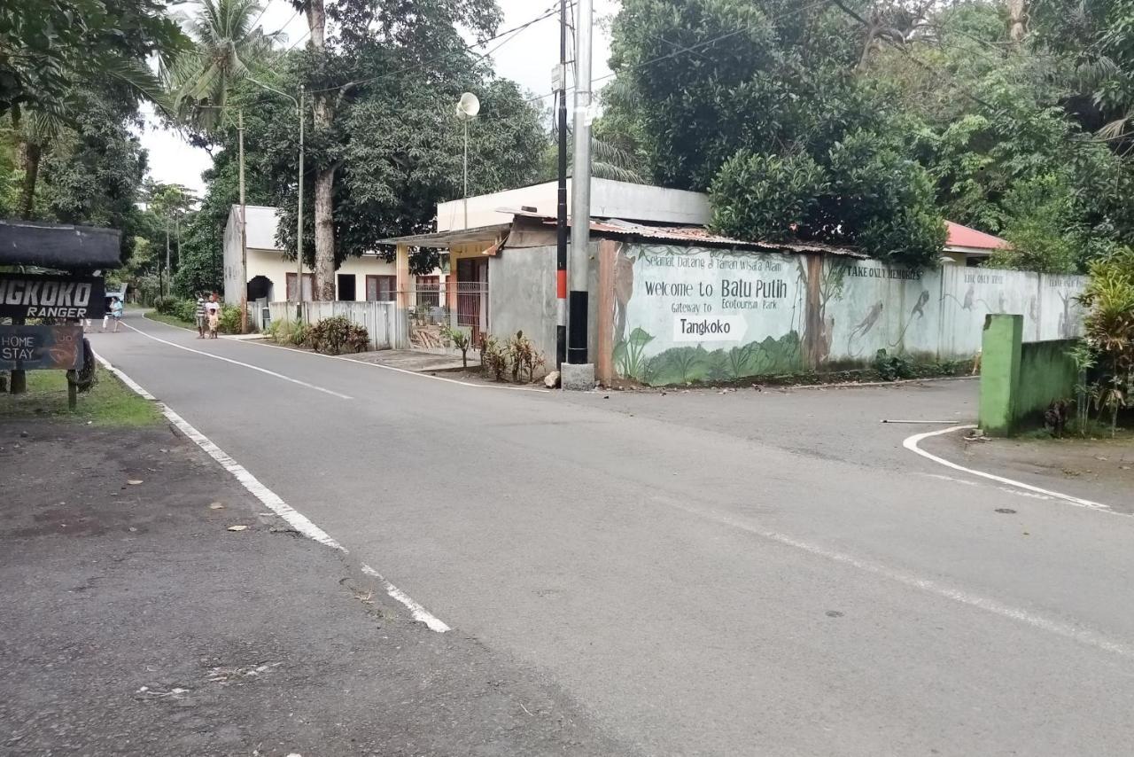 Tangkoko Ranger Homestay Bitung Exterior photo