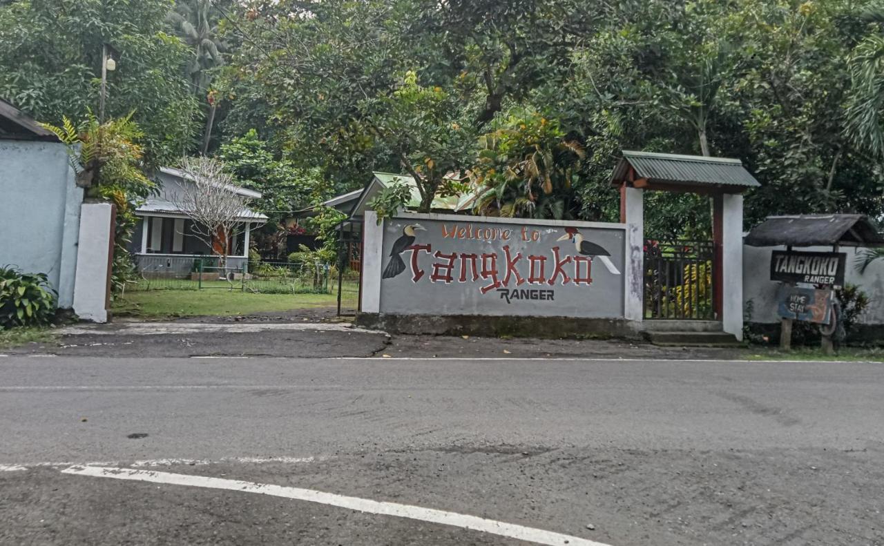 Tangkoko Ranger Homestay Bitung Exterior photo