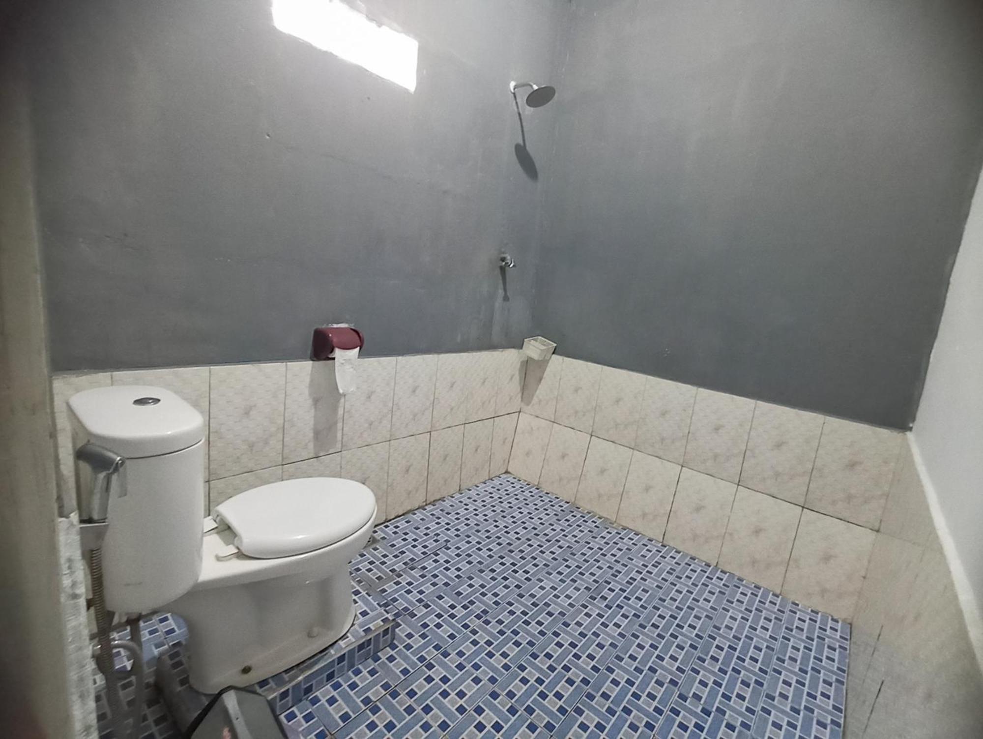 Tangkoko Ranger Homestay Bitung Exterior photo